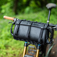 Charger l&#39;image dans la galerie, PDW® Rixen &amp; Kaul Gear Belly - Bike Handlebar Bag &amp; Harness / Sacoche de Guidon Ultra-Résistante pour Bike Packing - STALKER MAD BIKE
